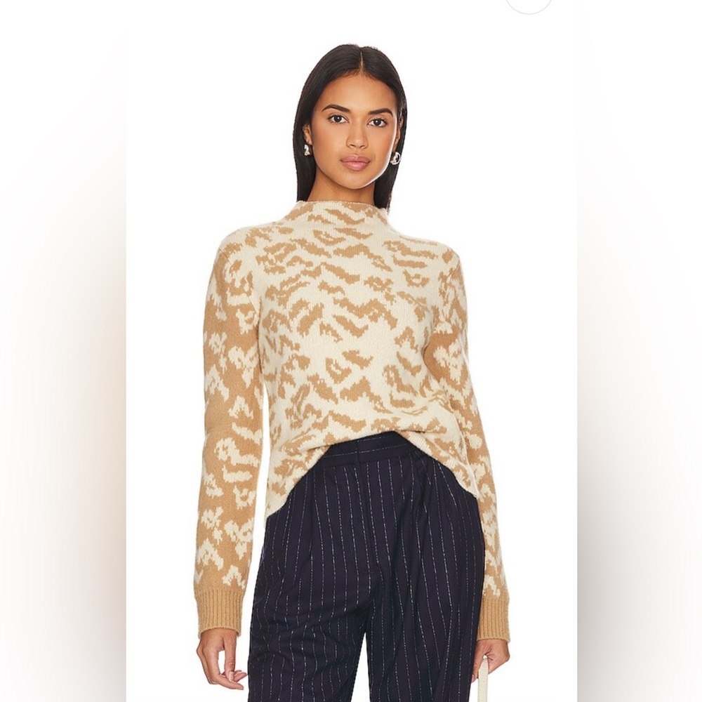 CENTRAL PARK WEST Lola Animal Sweater size:S NWT
